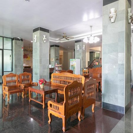 Onnicha Hotel Ratsada Bagian luar foto