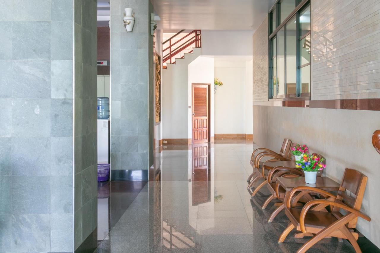Onnicha Hotel Ratsada Bagian luar foto