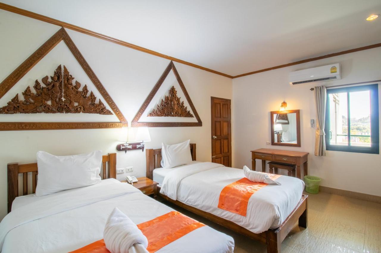 Onnicha Hotel Ratsada Bagian luar foto