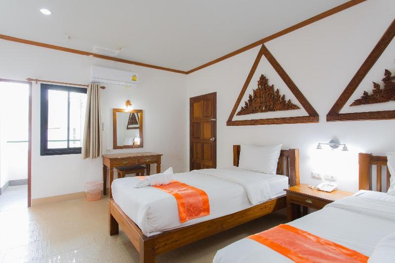 Onnicha Hotel Ratsada Bagian luar foto